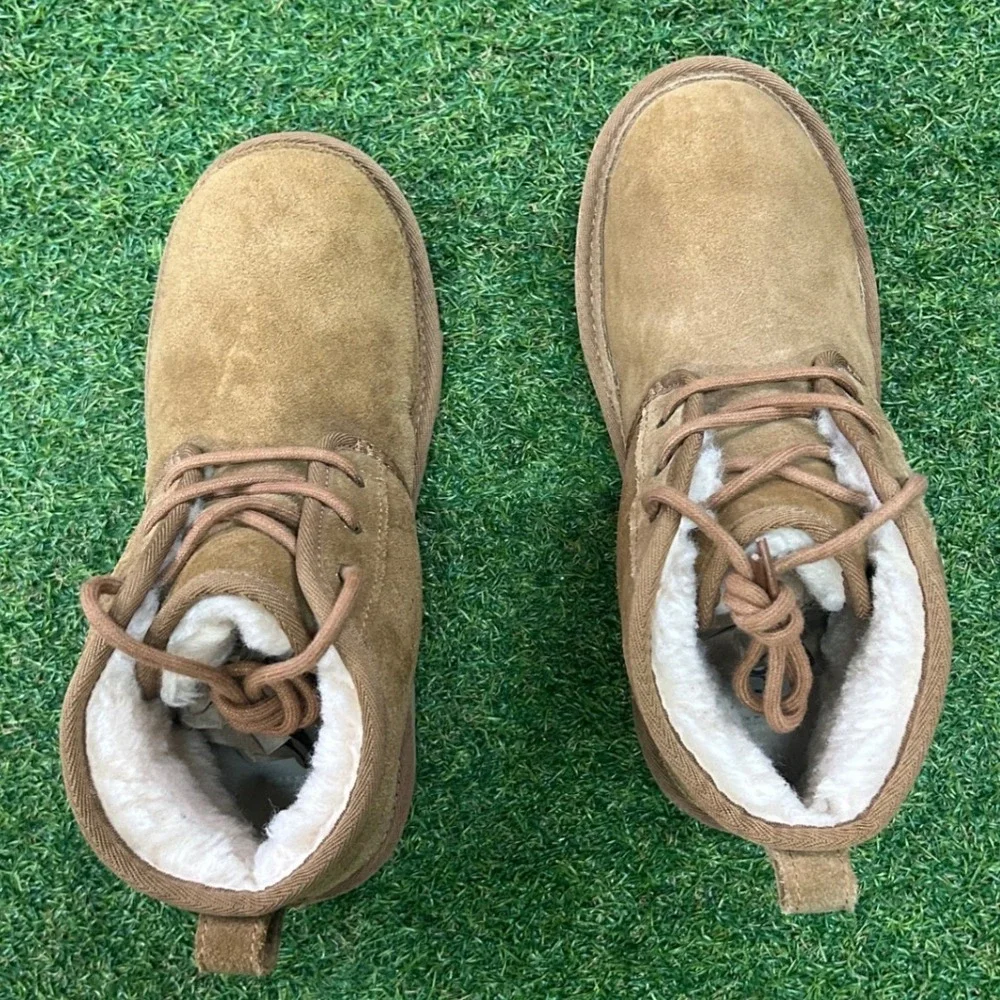 UGG neumel lace